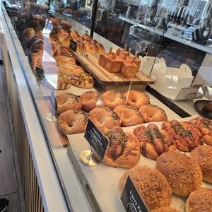 Meet your Posher, Taya